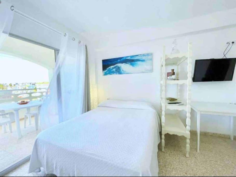 Studio Almenara Beach Barrio-Mar Екстериор снимка
