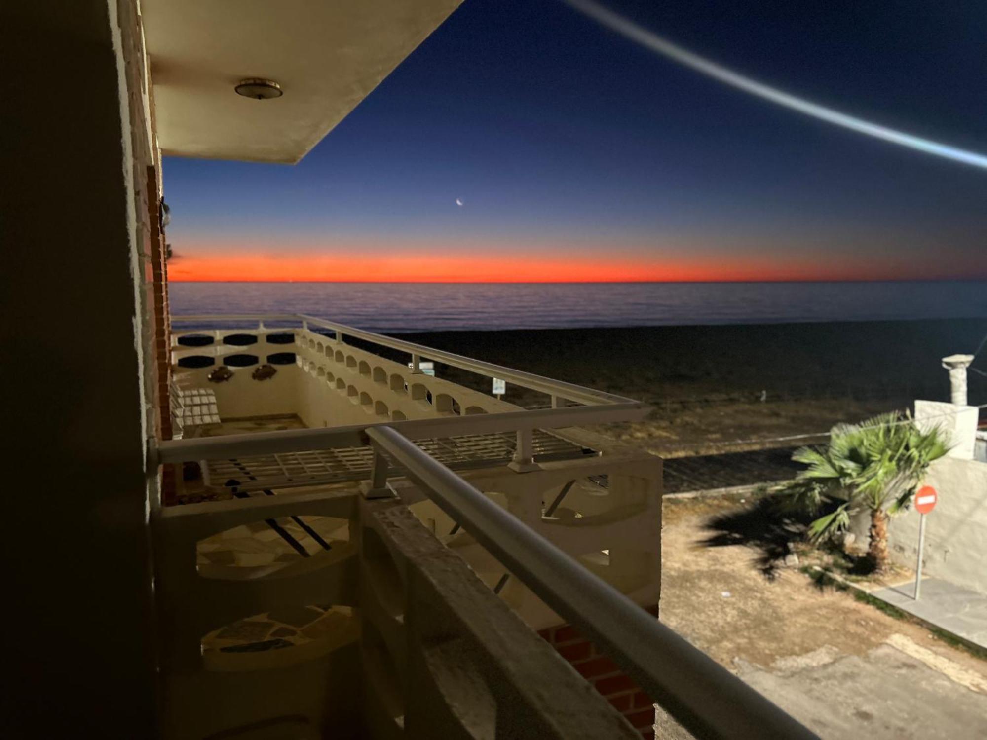Studio Almenara Beach Barrio-Mar Екстериор снимка